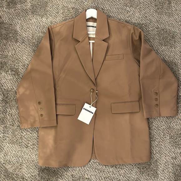 CORDERA 
Oversized Rain Blazer Jacket | Camel - Picture 5 of 11